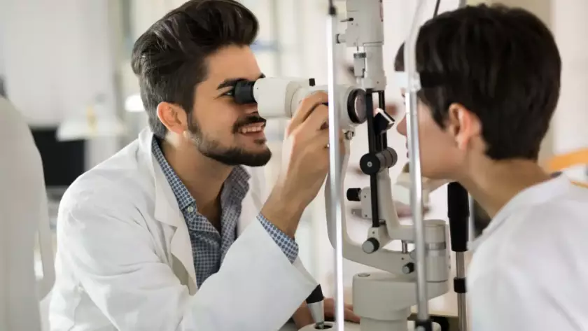 LASIK vs. Contoura Vision Understanding the Key Differences - Clarity Vision