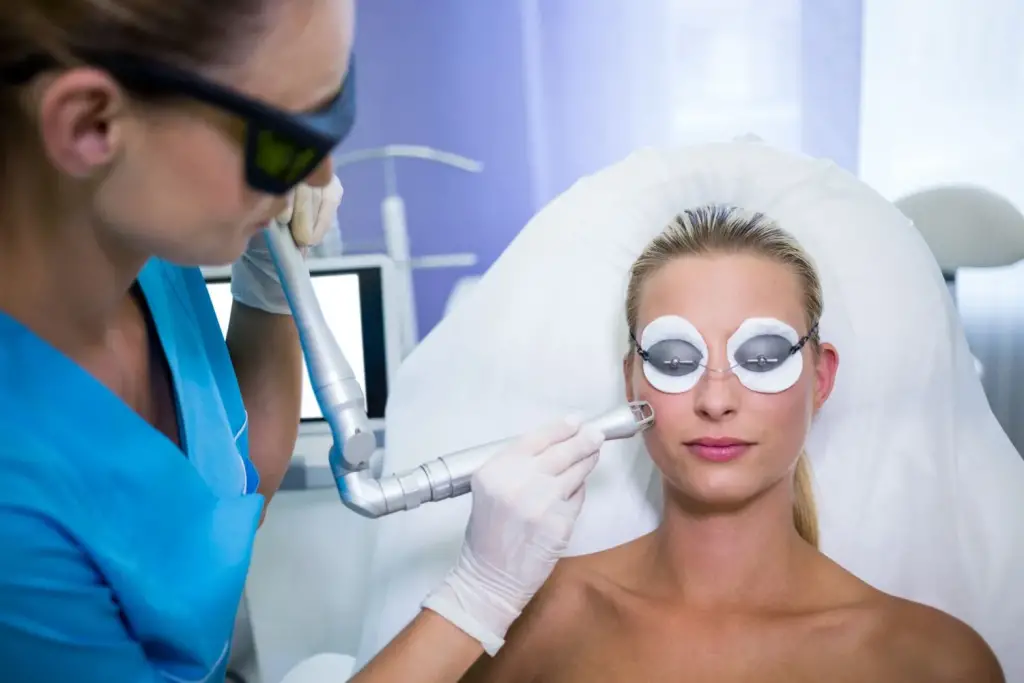 Essential Eye Protection Tips for Safe Face Laser Treatments - Clarity Vision1